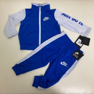 Kids tracksuit